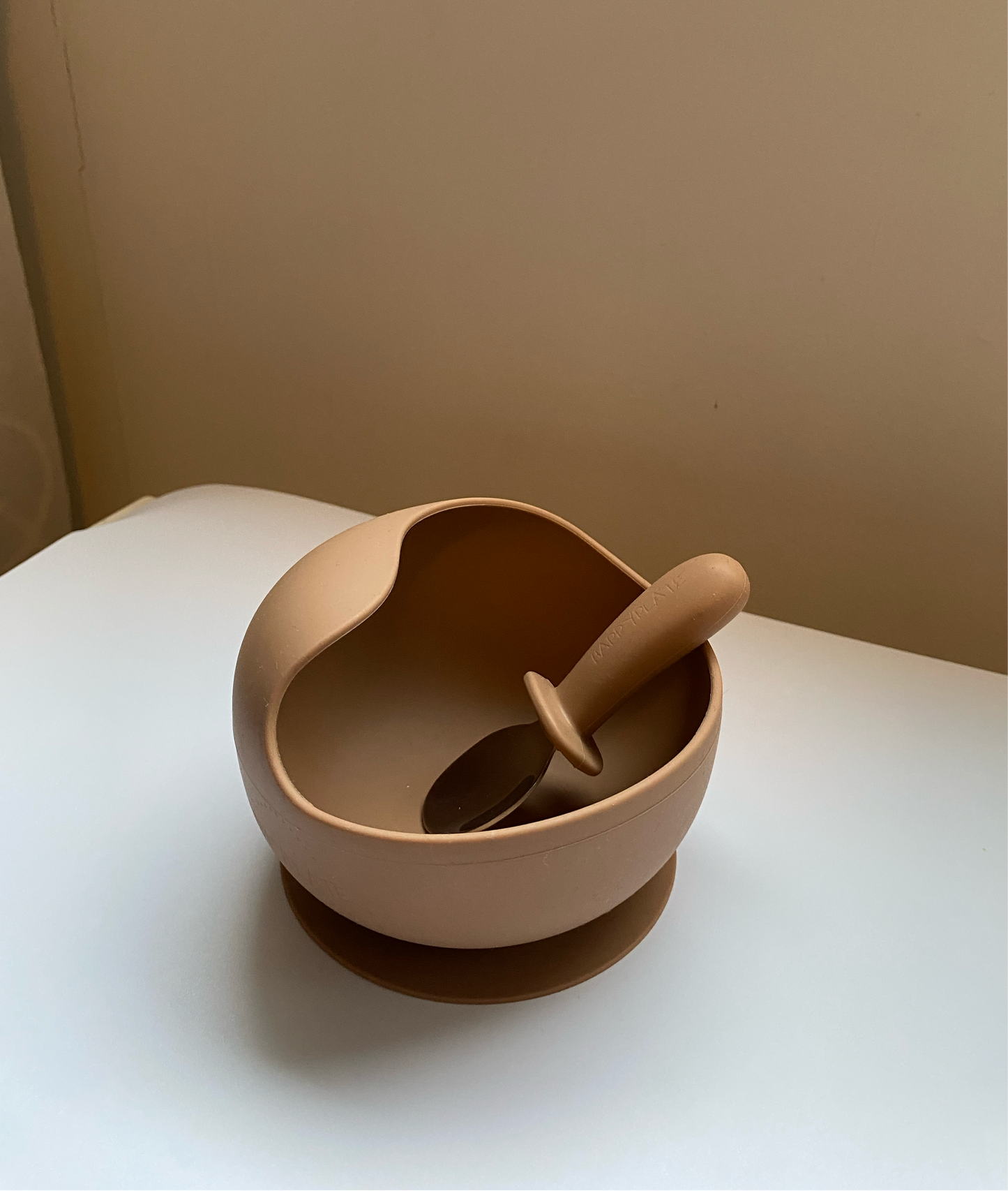 Skål med spillfri design